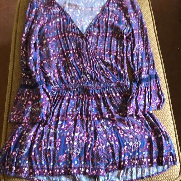 American Eagle Outfitters Romper NWOT - Picture 2 of 3